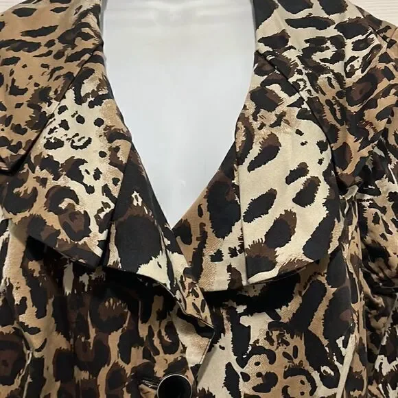 Leopard Print Short Sleeve Blazer/shirt - Picture 2 of 4